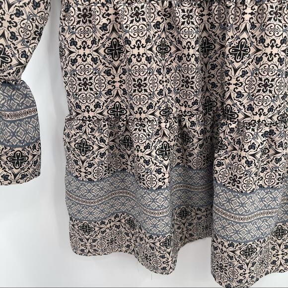 Long sleeve Boho Dress Size Medium - Picture 4 of 8